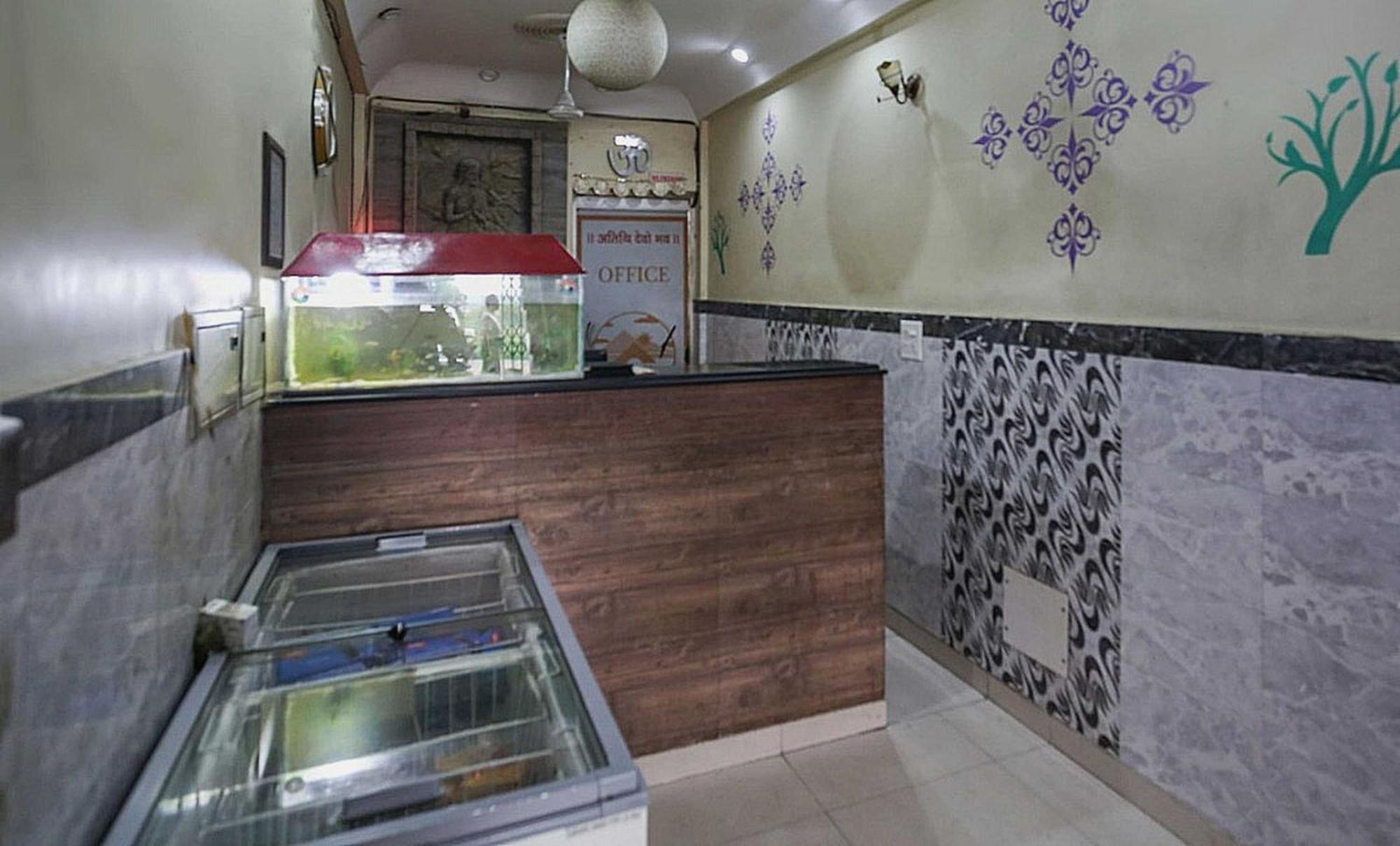 Hotel O Alfa Amb Kültér fotó
