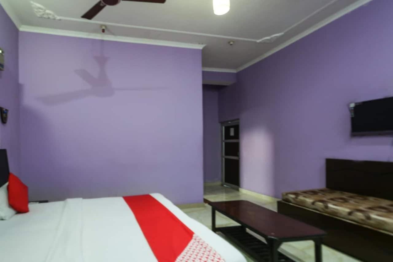 Hotel O Alfa Amb Kültér fotó